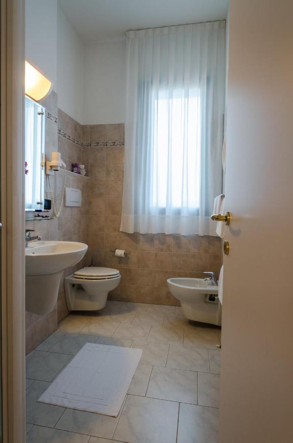 Hotel Luna Blu Casumaro Kültér fotó